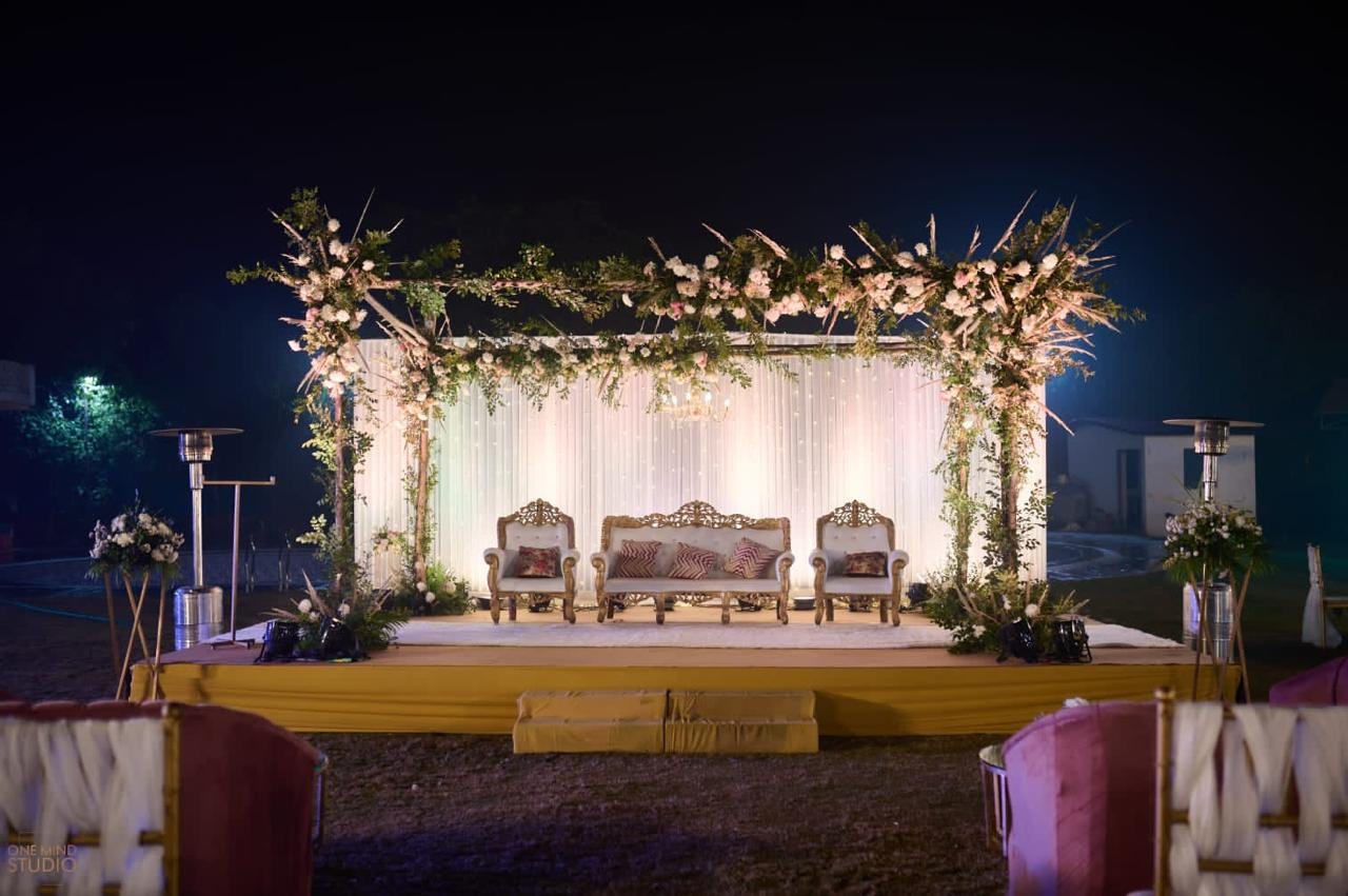 Floral entrance decoration