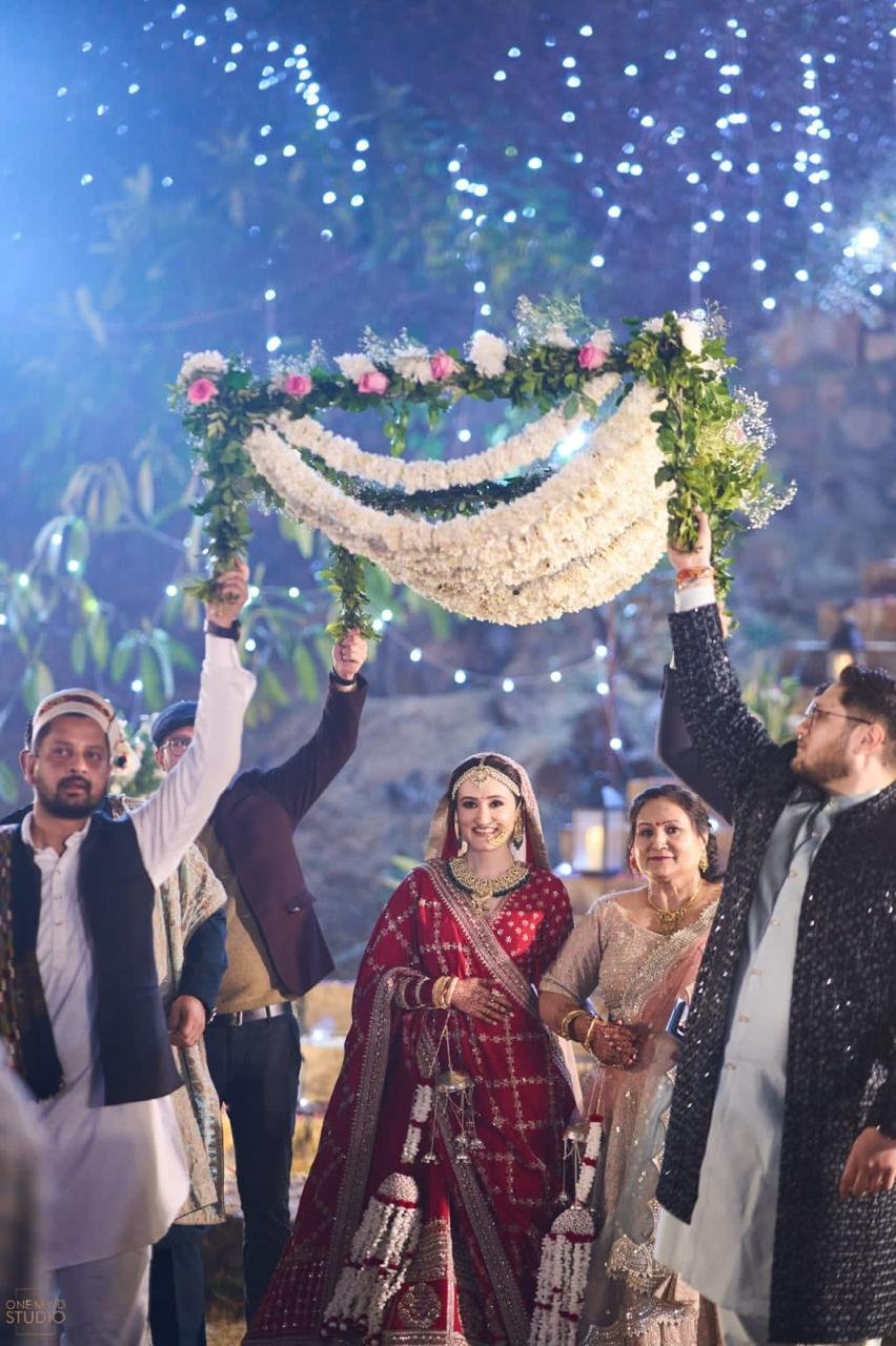 Destination wedding decor at Aravali Green Resort