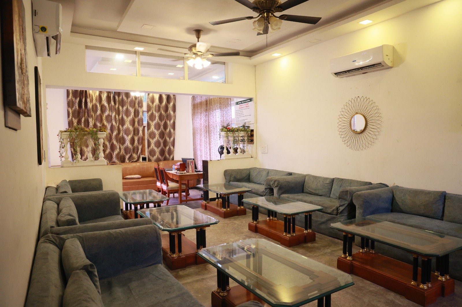 Executive lounge seating
